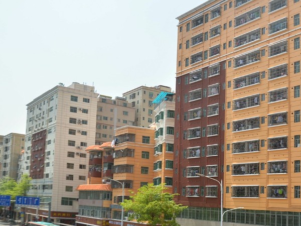 深圳寶安區(qū)“一河四走廊”沿線城市建筑風貌提升翻新案例
